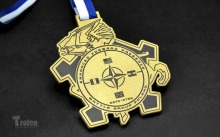 metalowy-stalowy-medal-nadruk-nato